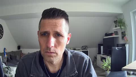 Dildomen online show from April 16, 9:31 am