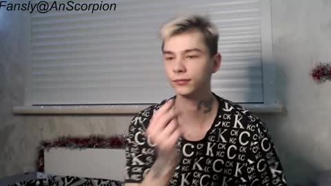 Snapshot of scorpion_250 chatting on December 30, 7:53 pm Scorpion 250 online show from December 30, 7:53 pm