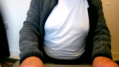 Scott online show from December 7, 1:29 pm