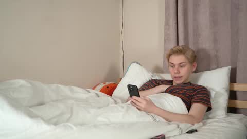 danny online show from November 24, 11:28 pm