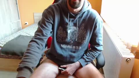 scotty_98 online show from January 1, 12:55 pm