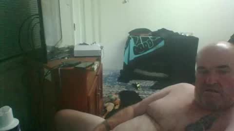 Snapshot of scottyj2007 chatting on January 19, 8:07 am scottyj2007 online show from January 19, 8:07 am