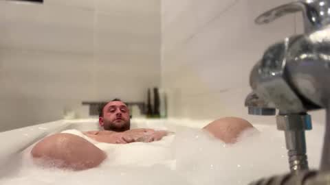 StraightScouse online show from January 10, 5:24 pm