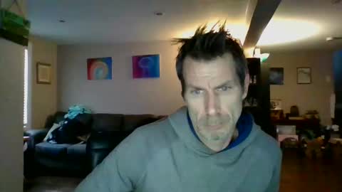 GettOffMyLawn online show from January 6, 5:06 pm