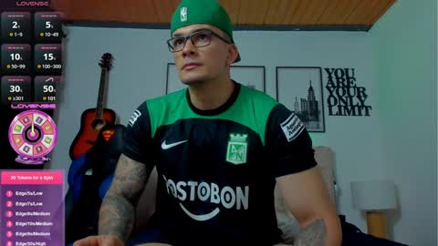 Sean Carrera online show from December 12, 7:59 pm