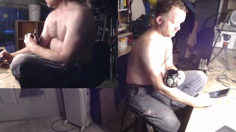 Seattlemanwhore online show from December 29, 3:57 pm