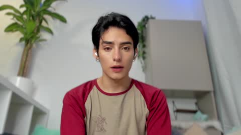 sebastian online show from January 9, 4:30 am