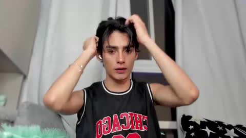 sebastian online show from February 23, 11:36 pm