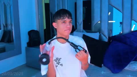 Sebastian online show from September 28, 3:54 pm