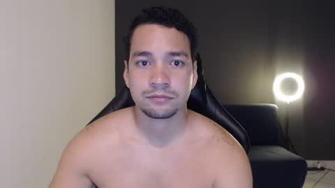 Snapshot of secretboy5000 chatting on January 26, 3:27 am Jex online show from January 26, 3:27 am