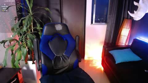 sed online show from March 30, 10:38 am