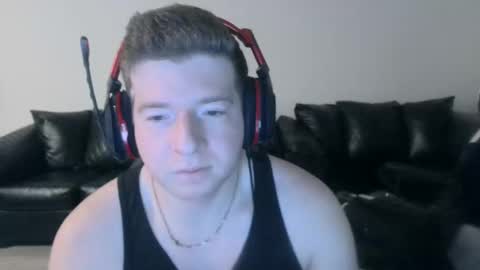 selfmademax579471 online show from March 3, 2:44 am