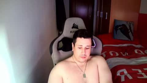 Pollos online show from March 1, 4:28 pm