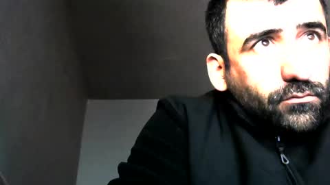 sertacrai online show from December 3, 11:32 am