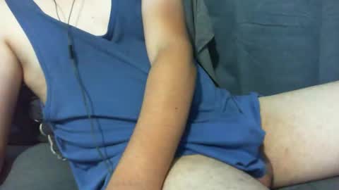 Servant Boy online show from December 23, 7:06 am