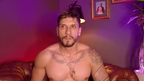 HEY IM SETH online show from January 11, 2:15 am