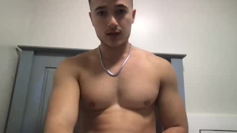 Snapshot of seveninchsteve_ chatting on February 23, 2:14 am seveninchsteve_ online show from February 23, 2:14 am