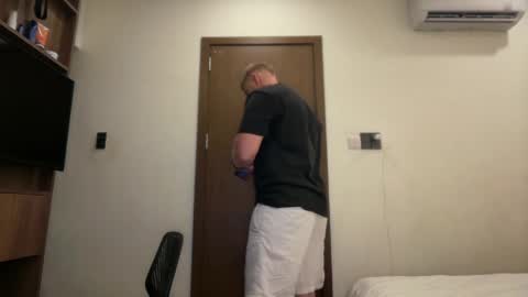 Max Leman online show from April 10, 5:20 pm