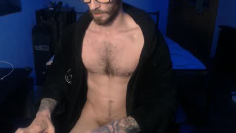 SiuL online show from December 28, 9:31 am