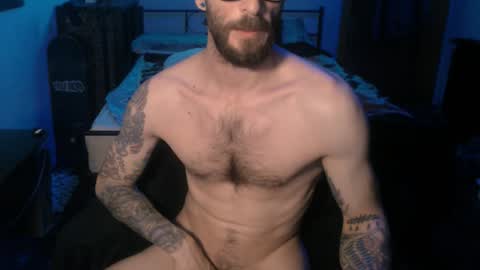 SiuL online show from December 9, 7:03 pm