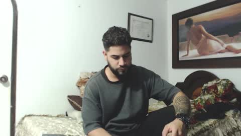 sexxy man online show from December 7, 5:48 am