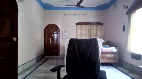 xcxcxcx online show from October 17, 5:00 am