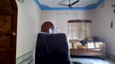 xcxcxcx online show from October 24, 4:58 am