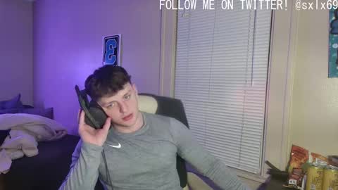 sexylax69 online show from February 16, 1:38 am