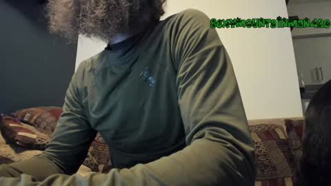Sexymountainman420 online show from December 24, 7:39 am