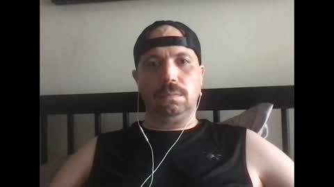 sfgiants1982 online show from September 18, 11:07 pm