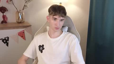 sh11sha online show from November 13, 3:06 pm