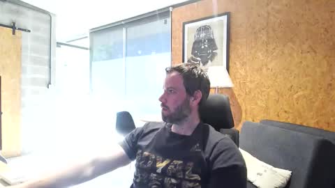 shad0w_hunter online show from February 9, 7:40 pm