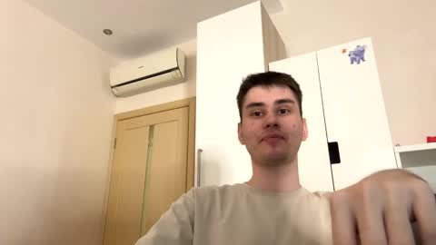 shadowraze812s online show from June 11, 12:58 pm