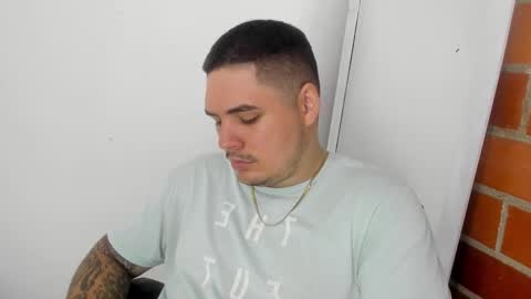 jhon deibyd online show from February 4, 6:41 am