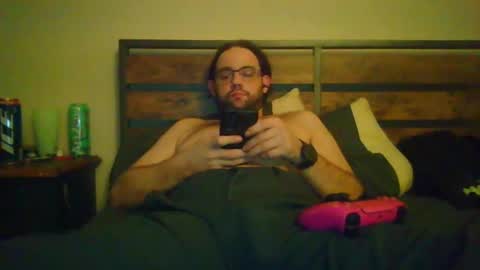 Snapshot of shawnboarder94 chatting on November 1, 9:08 pm snowboarder9420 online show from November 1, 9:08 pm