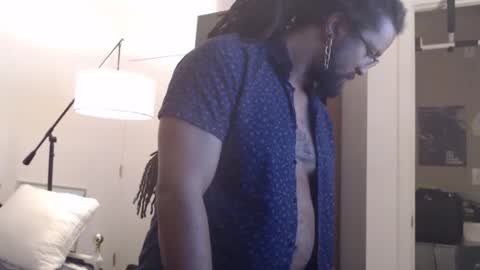 sheepishlion online show from December 30, 8:21 am