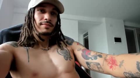 -- online show from February 6, 10:28 pm