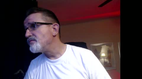 shrewtamer online show from February 18, 1:43 am