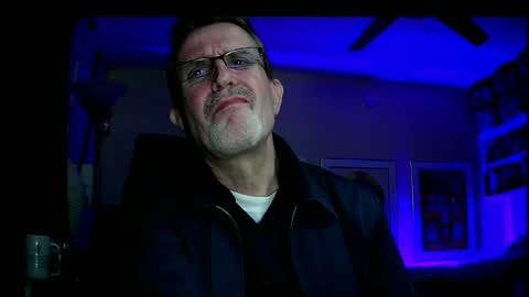 shrewtamer online show from January 18, 1:56 am