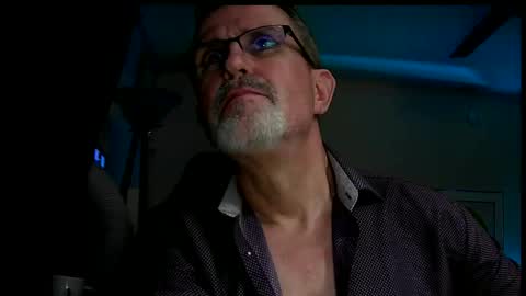 shrewtamer online show from February 8, 2:58 am