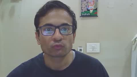 Snapshot of shubhamkhandelwal123 chatting on October 29, 8:06 am shubhamkhandelwal123 online show from October 29, 8:06 am