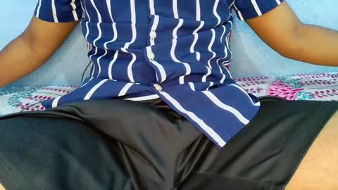 shyeyes online show from January 19, 2:38 pm