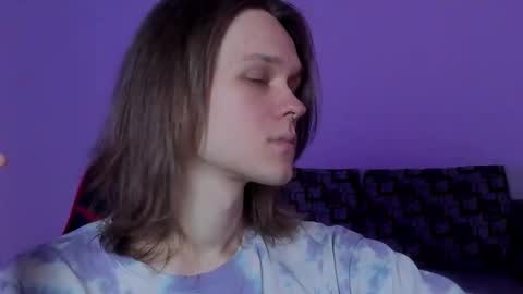 Snapshot of shy_nny chatting on October 16, 11:29 am Mark online show from October 16, 11:29 am