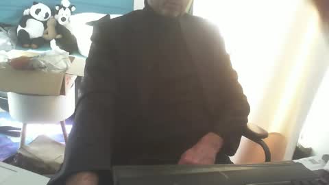 shyfrenchcock online show from January 28, 10:12 am