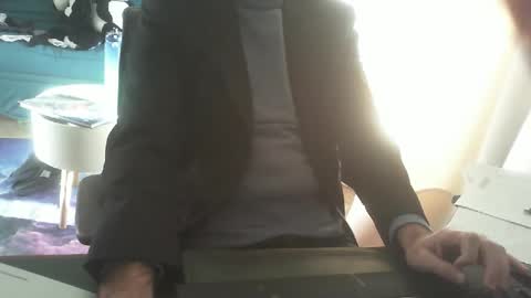 shyfrenchcock online show from December 16, 8:41 am