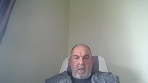 shyguytm online show from January 24, 9:37 pm