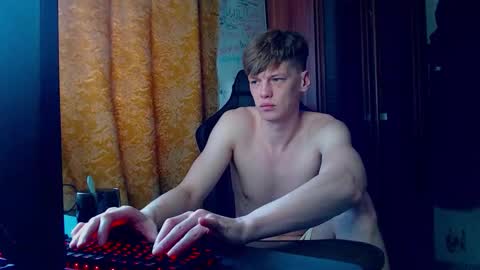 Tom and Betty online show from February 3, 6:33 am