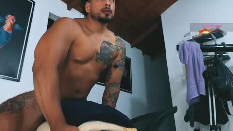 silvabranko online show from April 6, 4:46 am