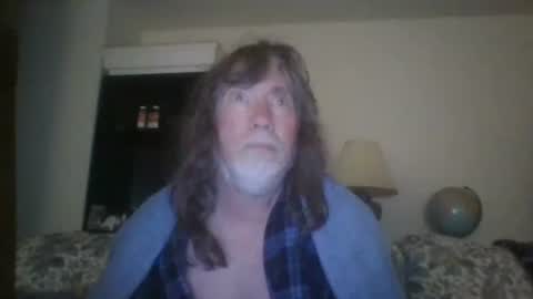 Snapshot of silverfunfox chatting on October 22, 10:30 am silverfunfox online show from October 22, 10:30 am