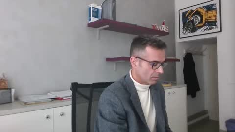 Italiandaddyitalydickassbottomassholecomshowmasturbatenudeboyitalyatleticcutemuscolarhardcockdickboy online show from December 17, 10:22 am